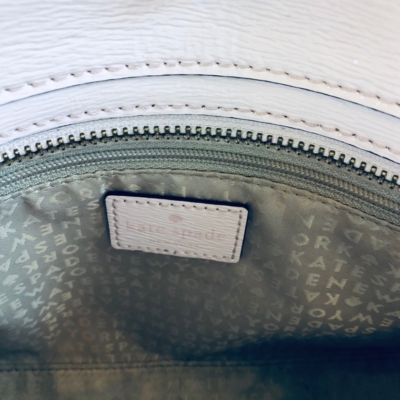 Light pink Kate Spade crossbody - Picture 4 of 4